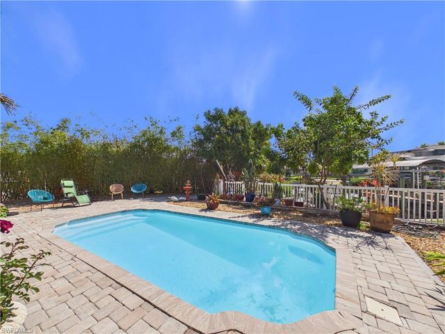 1704 Cascade WAY, North Fort Myers, FL 33917