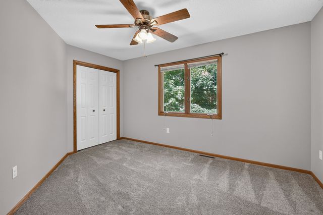 1320 E 17th Street, Norwalk, IA 50211