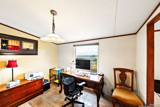 157 County Road 5635, Castroville, TX 78009