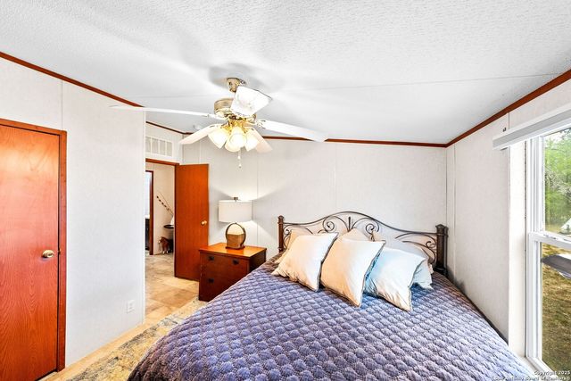 157 County Road 5635, Castroville, TX 78009