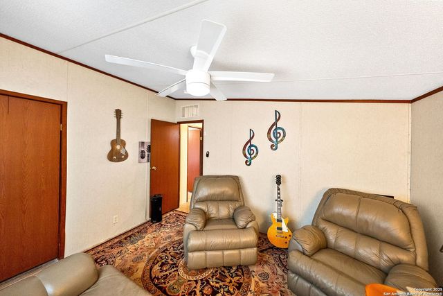 157 County Road 5635, Castroville, TX 78009