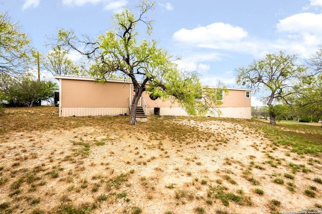 157 County Road 5635, Castroville, TX 78009