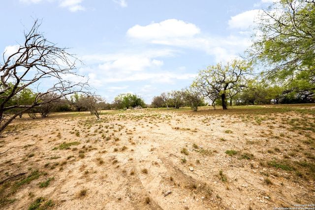 157 County Road 5635, Castroville, TX 78009