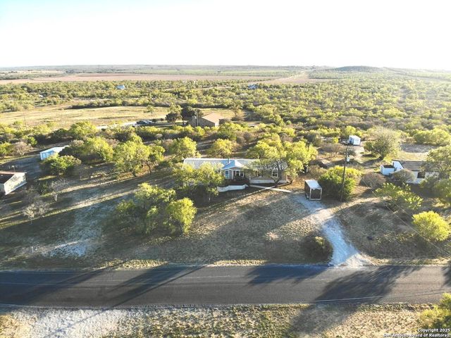 157 County Road 5635, Castroville, TX 78009