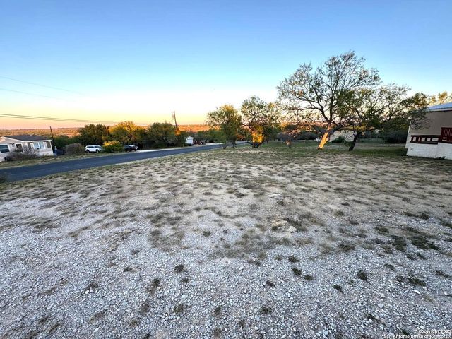 157 County Road 5635, Castroville, TX 78009