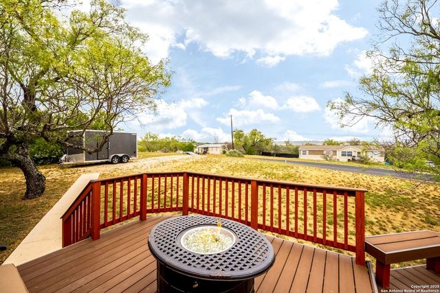 157 County Road 5635, Castroville, TX 78009