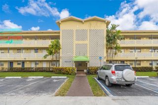 11960 NE 19th Drive 15, North Miami, FL 33181