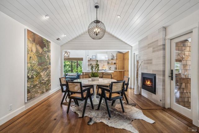 133 Ward St, Larkspur, CA 94939