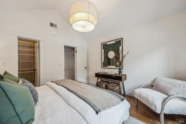 133 Ward St, Larkspur, CA 94939