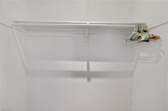 486 Leslie TER, Virginia Beach, VA 23452