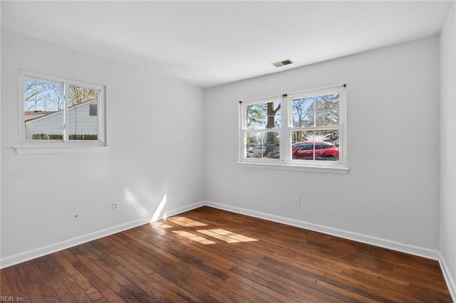 486 Leslie TER, Virginia Beach, VA 23452