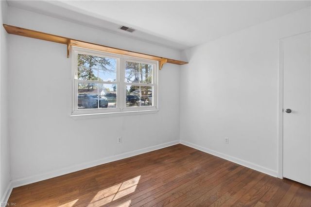 486 Leslie TER, Virginia Beach, VA 23452