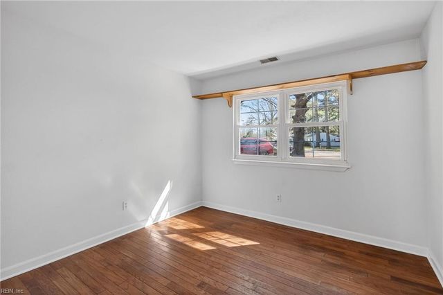 486 Leslie TER, Virginia Beach, VA 23452