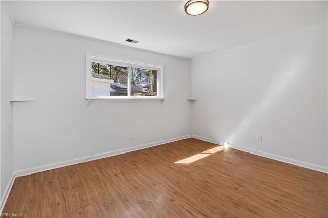 486 Leslie TER, Virginia Beach, VA 23452