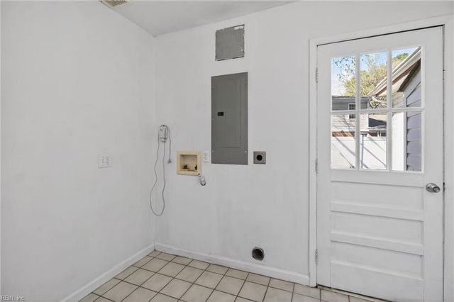 486 Leslie TER, Virginia Beach, VA 23452