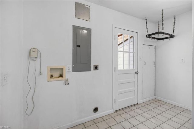 486 Leslie TER, Virginia Beach, VA 23452