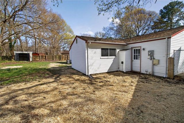 486 Leslie TER, Virginia Beach, VA 23452