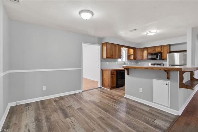 486 Leslie TER, Virginia Beach, VA 23452