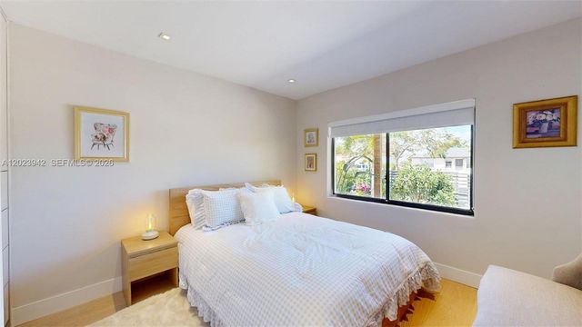 3800 NW 12th St, Miami, FL 33126