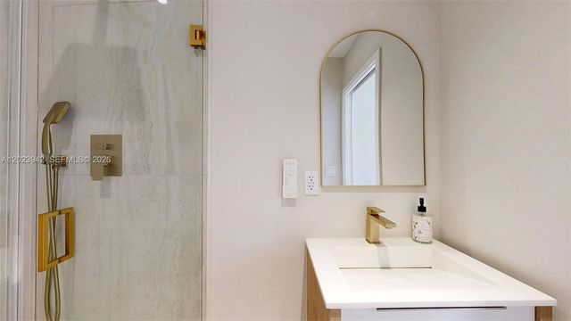 3800 NW 12th St, Miami, FL 33126