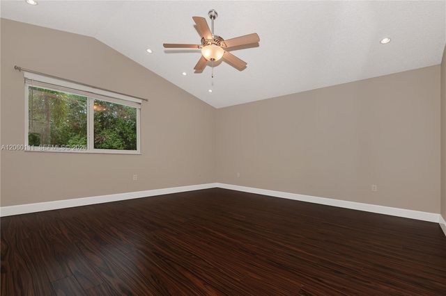 1397 Harbour Side Dr, Weston, FL 33326