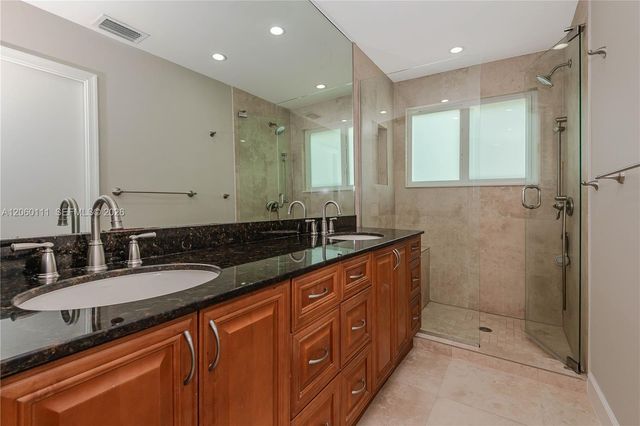 1397 Harbour Side Dr, Weston, FL 33326