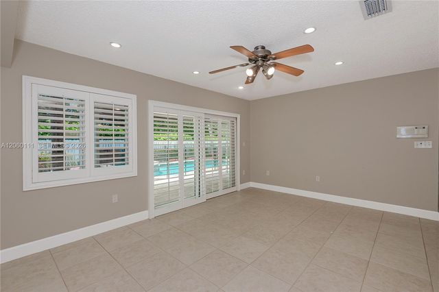 1397 Harbour Side Dr, Weston, FL 33326