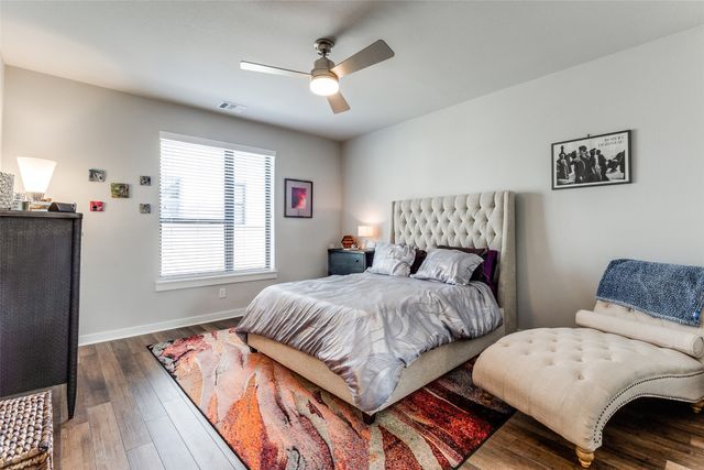 2220 Rook Drive, Dallas, TX 75211