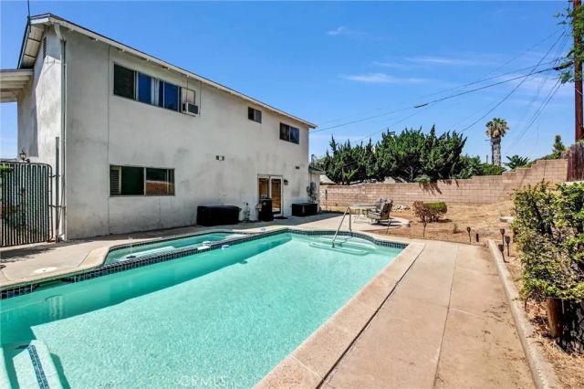437 Portola, San Dimas, CA 91773
