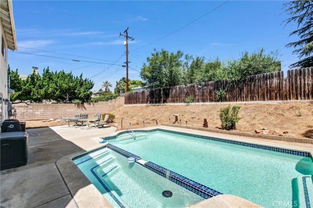 437 Portola, San Dimas, CA 91773