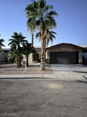 3710 Royal Fern Circle, Las Vegas, NV 89115