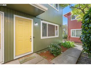1933 W 17TH Ave B, Eugene, OR 97402
