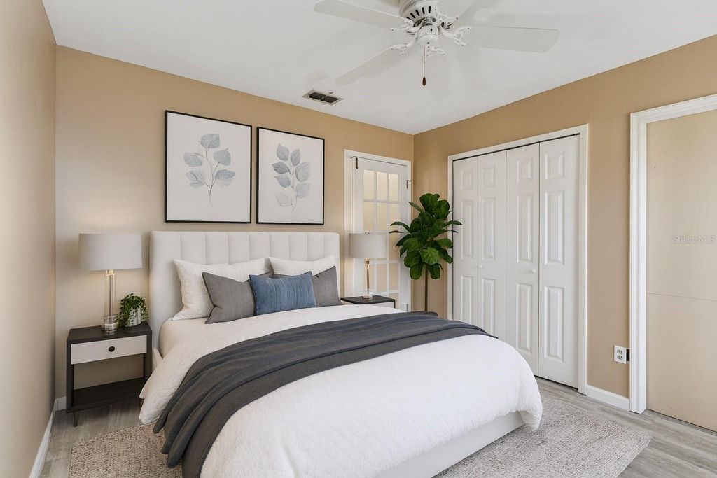 Image 30 of property listing at 5526 DEEPDALE DRIVE, Orlando, FL 32821