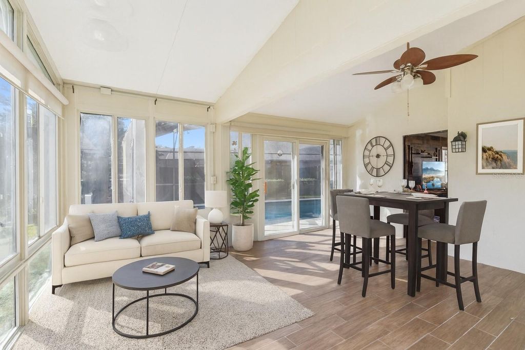 Image 38 of property listing at 5526 DEEPDALE DRIVE, Orlando, FL 32821