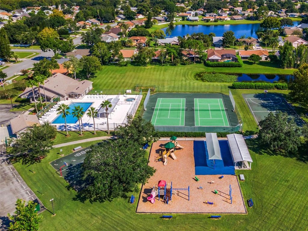 Image 62 of property listing at 5526 DEEPDALE DRIVE, Orlando, FL 32821