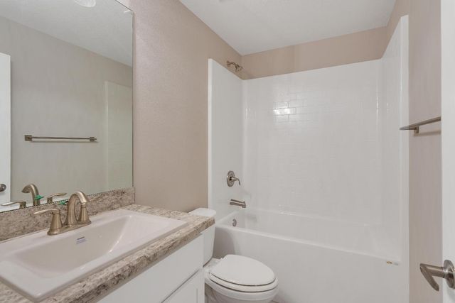 8308 Amalfi Circle, Fort Pierce, FL 34951