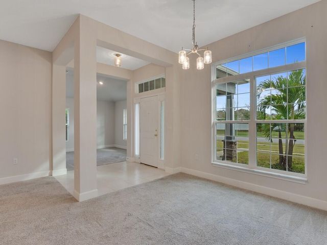 8308 Amalfi Circle, Fort Pierce, FL 34951