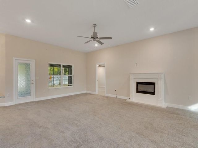8308 Amalfi Circle, Fort Pierce, FL 34951