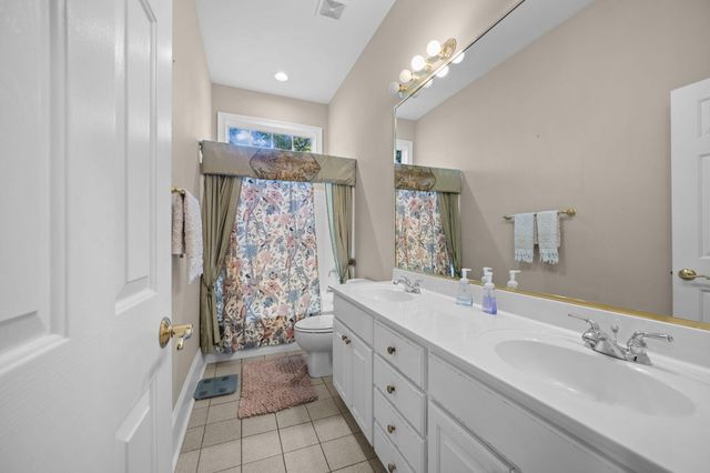 4412 Wild Thicket Lane, North Charleston, SC 29420