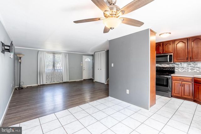 126 CHALLEDON DR, Walkersville, MD 21793