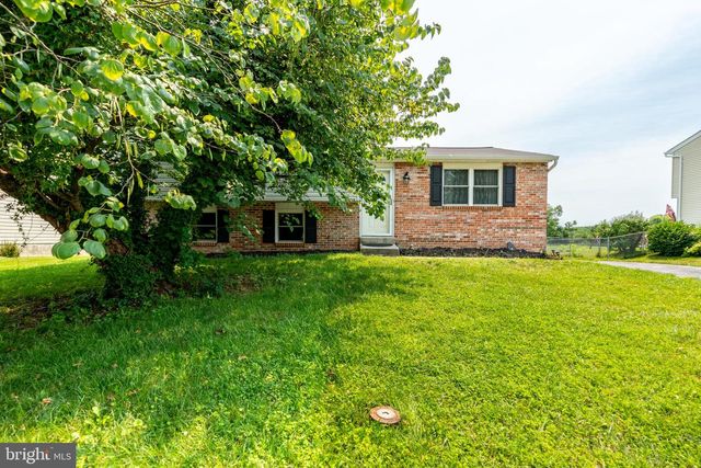 126 CHALLEDON DR, Walkersville, MD 21793