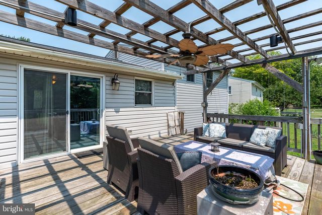 126 CHALLEDON DR, Walkersville, MD 21793