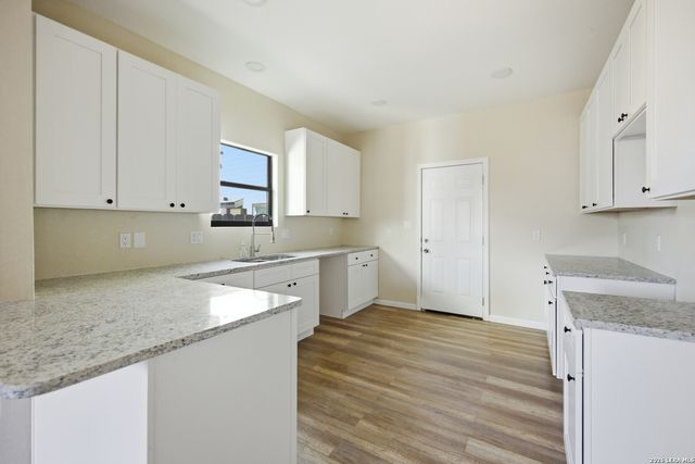 1515 Lamar, San Antonio, TX 78202