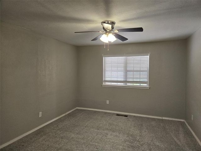 4825 Eric Drive, Oklahoma City, OK 73135
