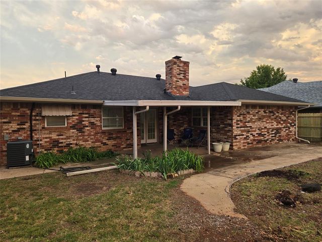 4825 Eric Drive, Oklahoma City, OK 73135