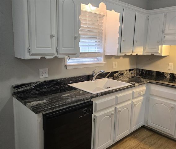4825 Eric Drive, Oklahoma City, OK 73135