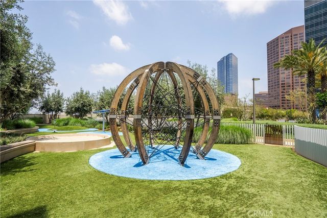877 Francisco Street 1202, Los Angeles, CA 90017