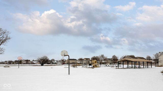 11253 Lucky Dan Drive, Noblesville, IN 46060