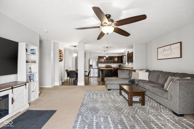 11253 Lucky Dan Drive, Noblesville, IN 46060