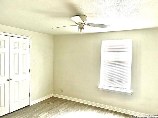 239 WAUGH, San Antonio, TX 78223